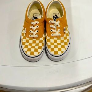 Vans US Men’s size 5 /Women’s size 6.5